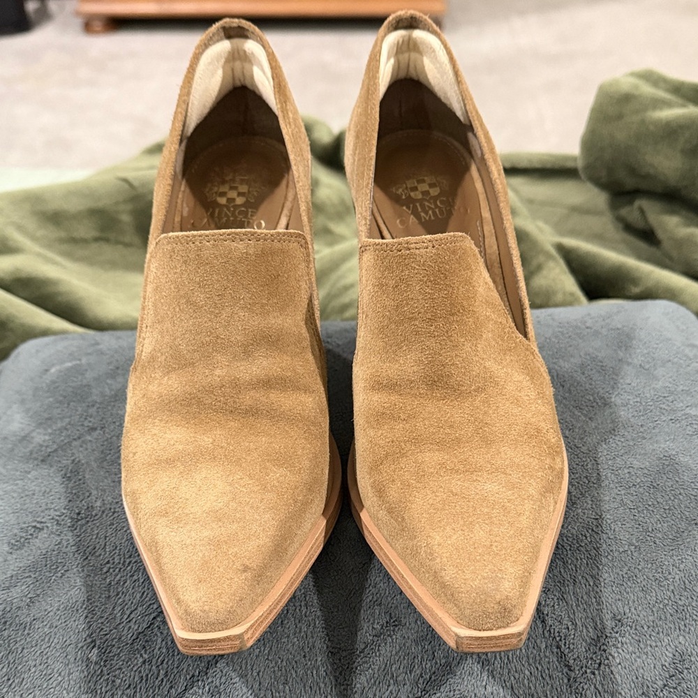 Vince Camuto Women's Tan Suede Loafers